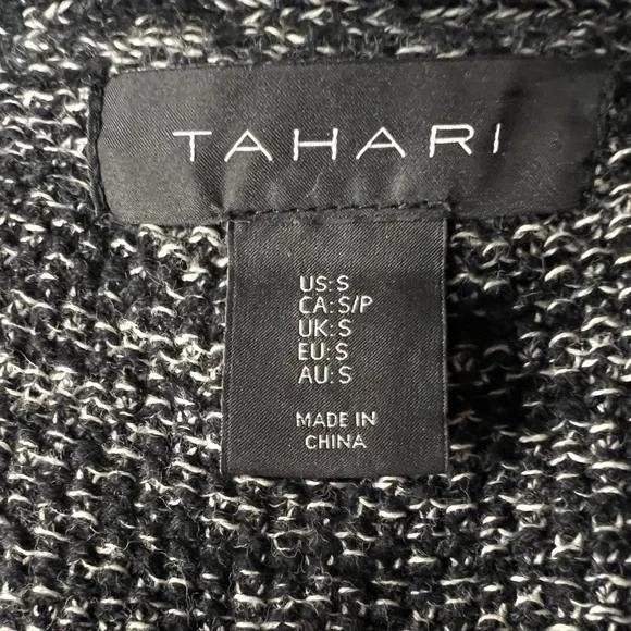 Tahari Cardigan Sweater Knit Top Fringe Trim Women’s Size Small - Picture 4 of 5